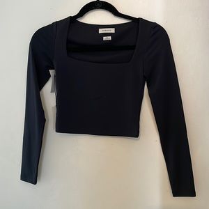 NWT Aritzia Babaton Contour Square Neck LS XS Black